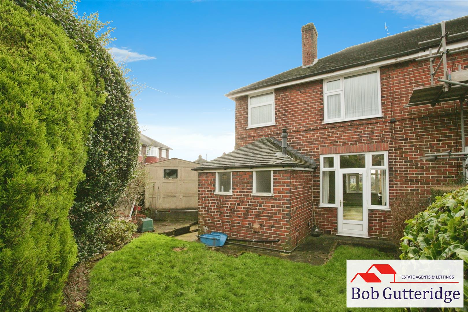 Property Details Bob Gutteridge Estate Agents and Valuers